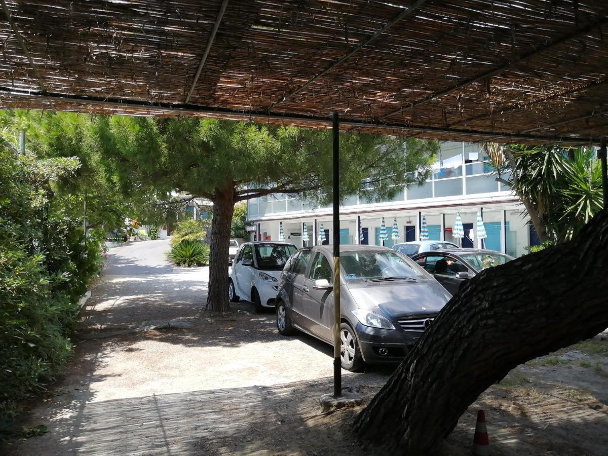 Villaggio Turistico La Vesca Sanremo Eksteriør bilde